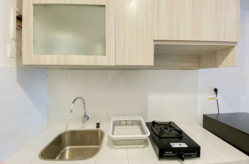 Foto 8 - Fully Furnished And Modern Studio At Tokyo Riverside Apartment Pik 2