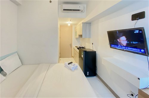 Foto 1 - Fully Furnished And Modern Studio At Tokyo Riverside Apartment Pik 2
