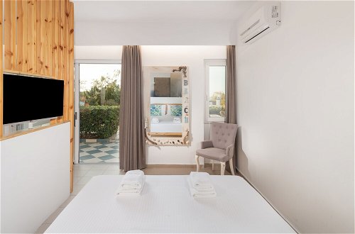 Foto 9 - Aegean Apartments