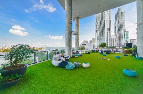 Foto 27 - Stunning Apt in Biscayne with Bay Views