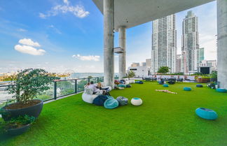 Foto 1 - Studio With Bay Views In Downtown Miami