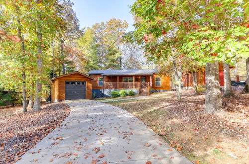 Photo 1 - Blairsville Mountain Retreat w/ Private Hot Tub