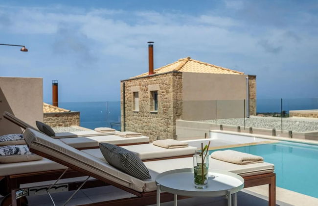 Patio Deluxe Villa Electra With Private Pool - Photo 2