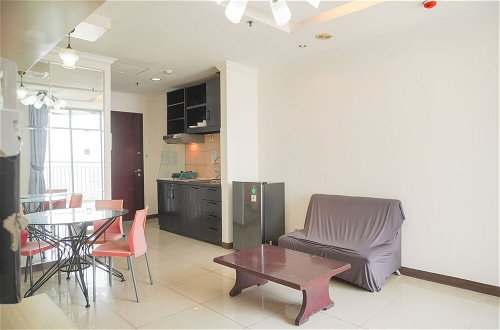 Foto 13 - Homey And Comfort Stay 2Br Mangga Dua Apartment