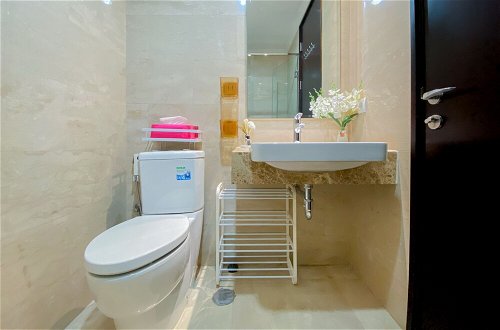 Foto 14 - Comfy And Modern Look Studio Menteng Park Apartment