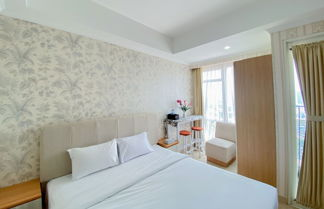 Foto 1 - Comfy And Modern Look Studio Menteng Park Apartment