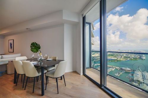 Photo 5 - Stunning Apt in Biscayne with Bay Views