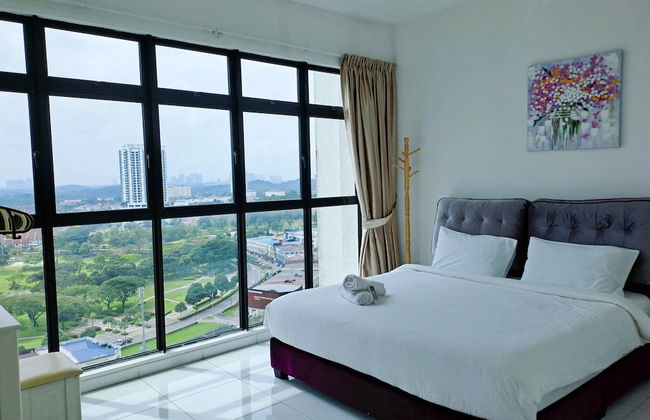 JB Bukit Indah Skyloft Suites - Foto 1