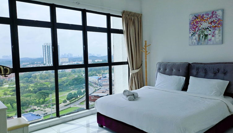 Foto 1 - JB Bukit Indah Skyloft Suites