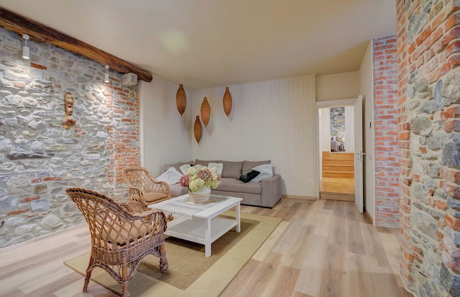 La Valbinella Few Meters From Varese Lake - Photo 23