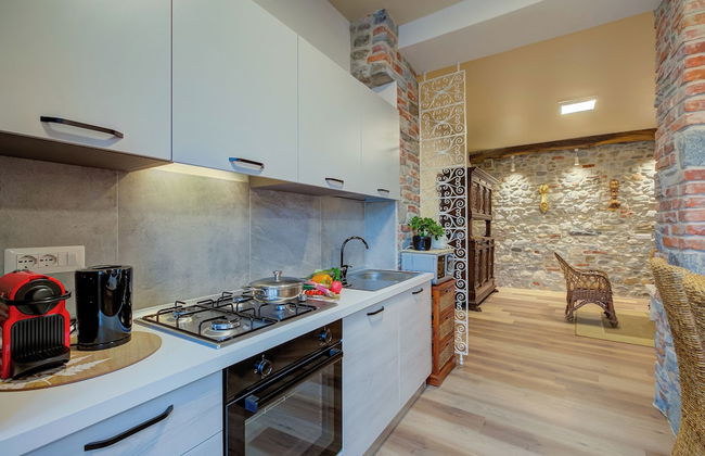 La Valbinella Few Meters From Varese Lake - Photo 9