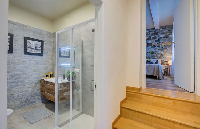 La Valbinella Few Meters From Varese Lake - Photo 20