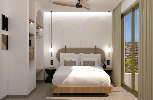 Photo 2 - Vaya Suites by Omilos Hotels