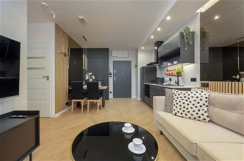 Photo 21 - Black and Beige Apartment by Renters