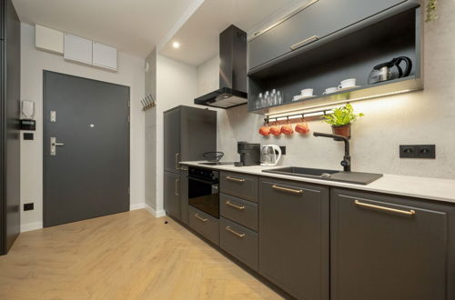Photo 14 - Black and Beige Apartment by Renters