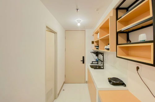 Photo 11 - Compact And Restful Studio Apartment Tokyo Riverside Pik 2