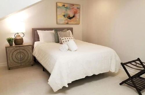 Photo 2 - 9BR Amazing Deal. Sleeps 19. Book by YouRent