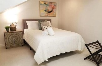Photo 2 - 9BR Amazing Deal. Sleeps 19. Book by YouRent