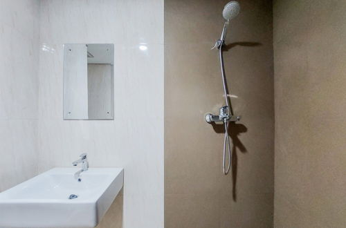 Photo 9 - Compact And Homey Studio Tamansari Bintaro Mansion Apartment