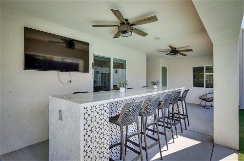 Photo 15 - Modern Palm Springs Home w/ Pool & Gas Fire Pit