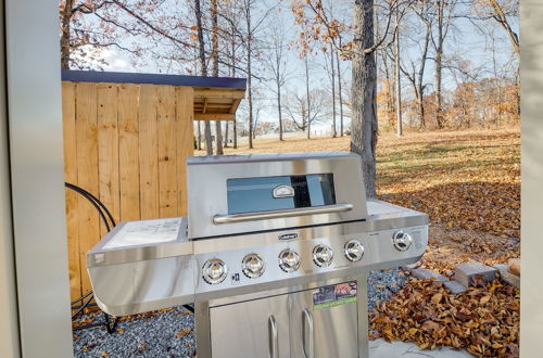 Photo 17 - Peaceful Russell Springs Home w/ Fire Pit & Pond