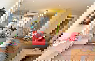 Foto 1 - Acquah Place Residences