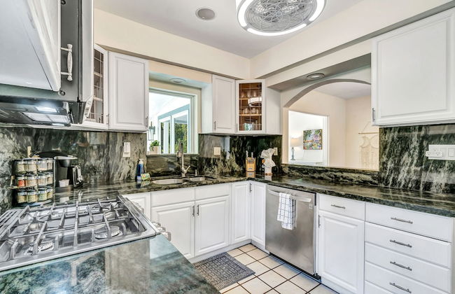 Victoria Park Oasis with Heated Pool - Foto 6