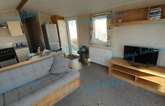 Foto 2 - Pet Friendly Caravan in Walton on the Naze