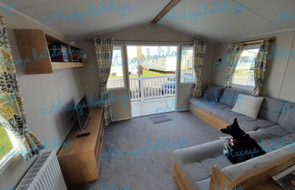 Foto 3 - Pet Friendly Caravan in Walton on the Naze