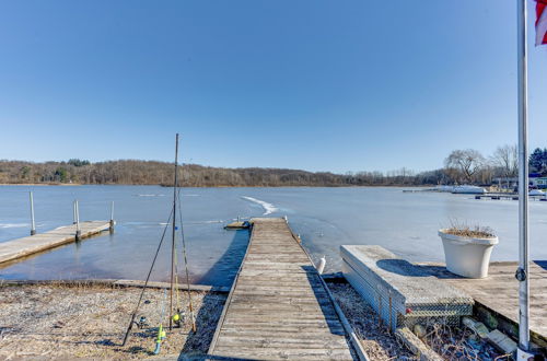 Foto 22 - Lakefront Highland Home w/ Dock ~ 2 Mi to Milford