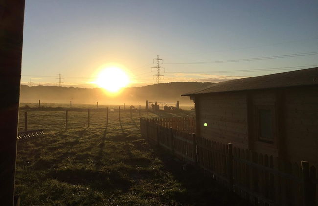 Cosy 1-bed Farm Stay Cabin - Foto 18