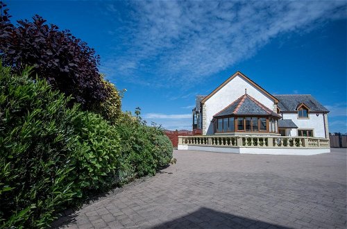 Photo 39 - Knights Rest - 4 Bedroom Holiday Home - Princes Gate - Narberth