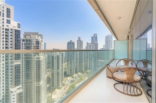 Foto 15 - Luxurious 2B With Burj Views in Business Bay
