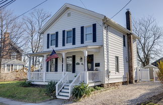 Photo 3 - Greenport Home w/ Harbor View Near Ferry & Beaches