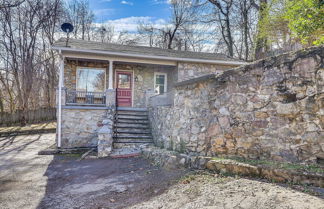 Photo 1 - Eclectic Stone Cottage, Walk to Downtown Staunton