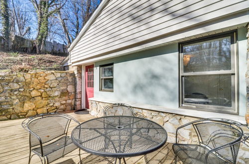 Photo 24 - Eclectic Stone Cottage, Walk to Downtown Staunton