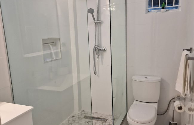 2 Bed parking gated modern - Foto 10