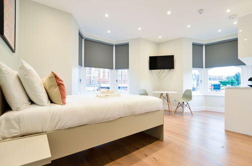 Photo 10 - Golders Green Serviced Apartments by Concept Apartments