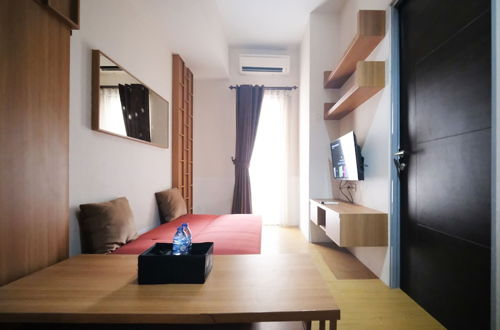 Photo 10 - Clean And Comfy 1Br At Tamansari Prospero Apartment