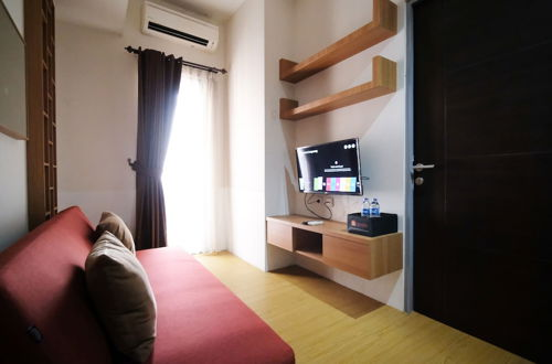 Foto 18 - Clean And Comfy 1Br At Tamansari Prospero Apartment