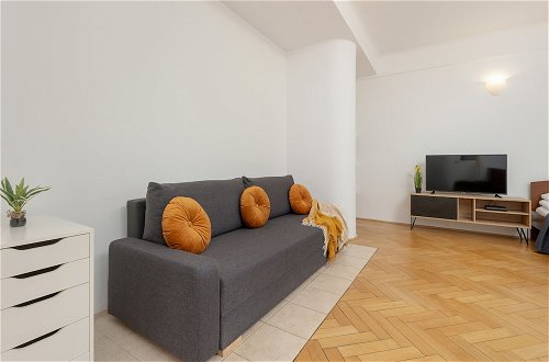 Photo 22 - Studio in Warsaw Center by Renters
