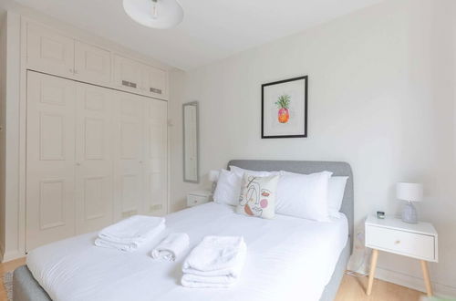 Photo 4 - Serene & Stylish 1BD Flat - Tooting Bec