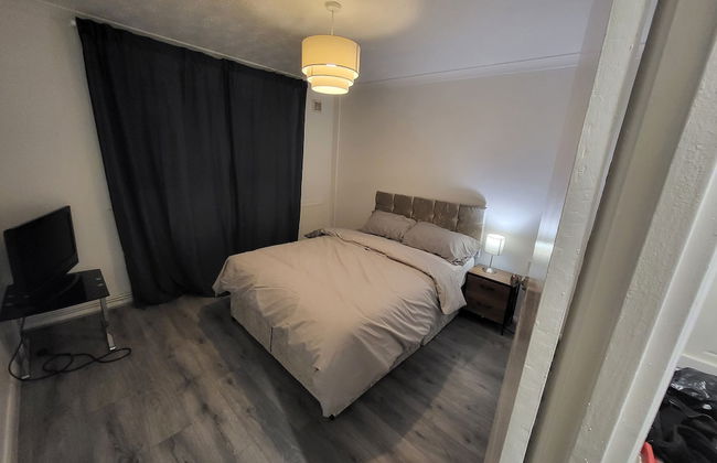 Charming 2-bed Apartment in Grays - Foto 5