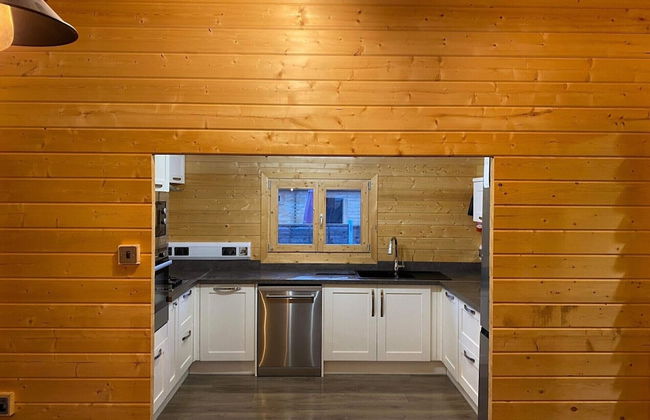 Inviting 2-bedroom Cabin in Ashton Under Hill - Foto 4