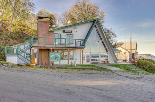 Foto 29 - Hat Island Home w/ Stunning View & Wraparound Deck