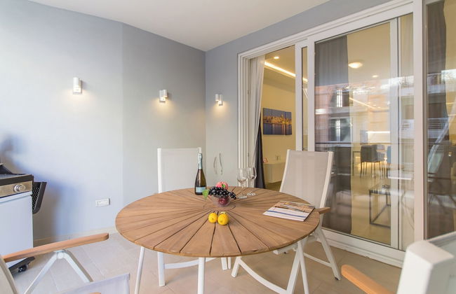 A Spacious & Modern Apart by the sea - Foto 17