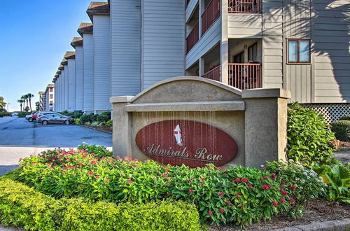 Foto 12 - Hilton Head Island Condo w/ Ocean-view Balcony