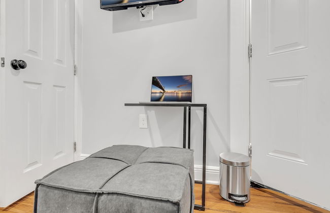 Fairmount Oasis W Oxford St 1BR Haven - Photo 4