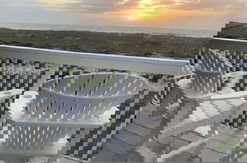 Photo 28 - Oceanside Townhouse with Ocean View and Access to the Deck by RedAwning