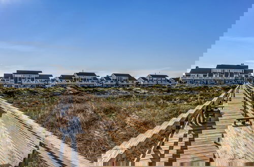 Photo 39 - Oceanside Townhouse with Ocean View and Access to the Deck by RedAwning